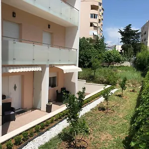 Drop In Luxury Split